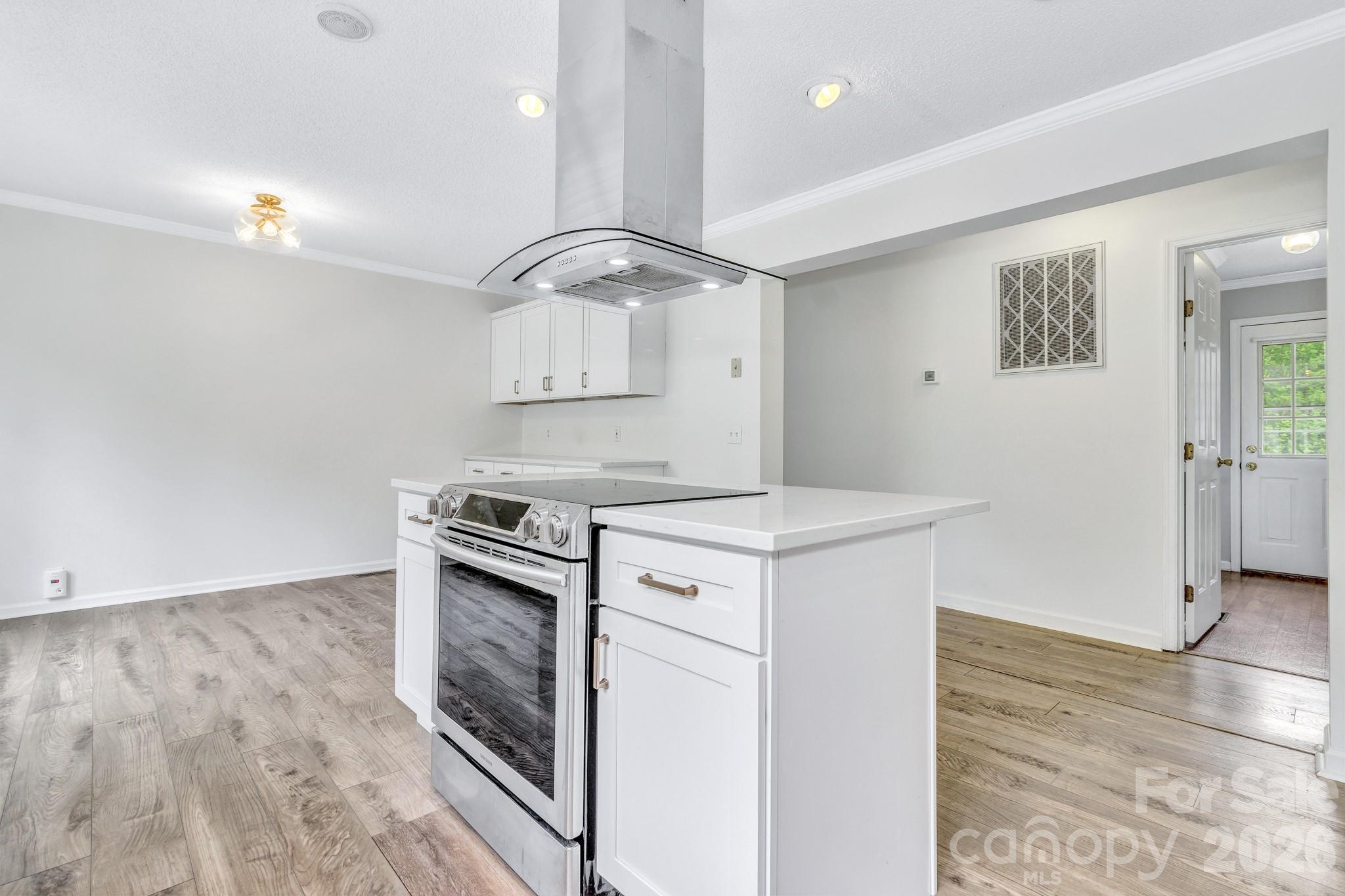 31 Trent Drive Leicester NC 28748