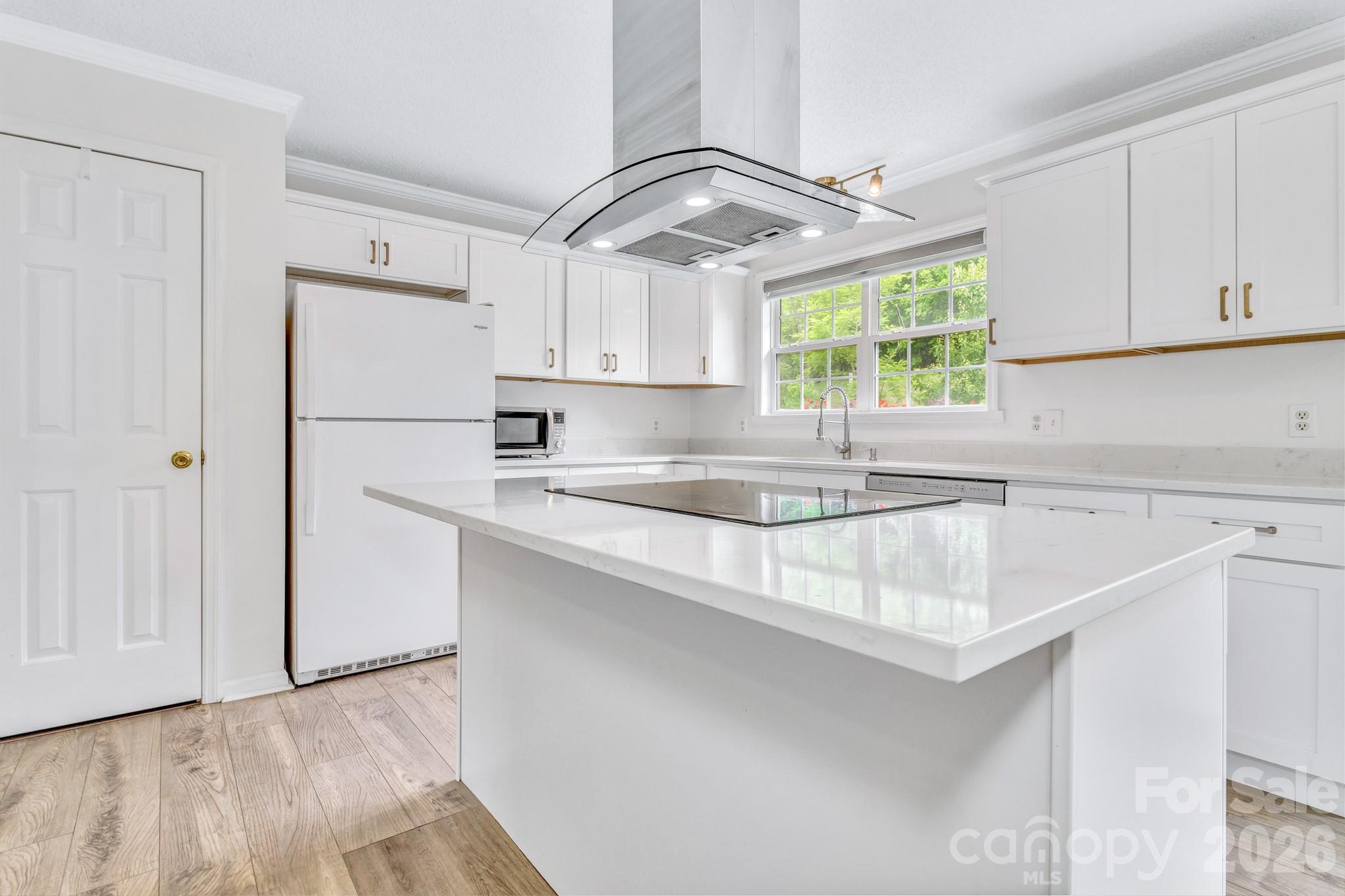 31 Trent Drive Leicester NC 28748