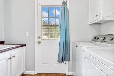 31 Trent Drive Leicester NC 28748
