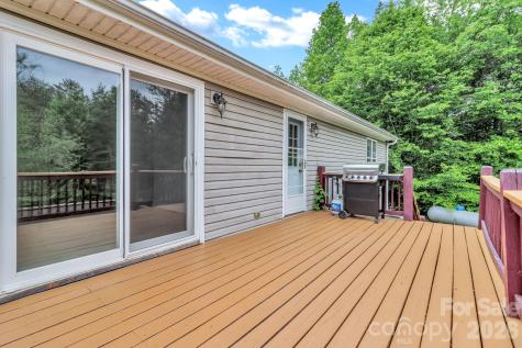 31 Trent Drive Leicester NC 28748