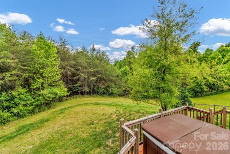 31 Trent Drive Leicester NC 28748