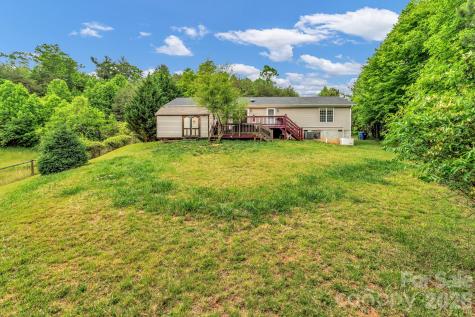 31 Trent Drive Leicester NC 28748