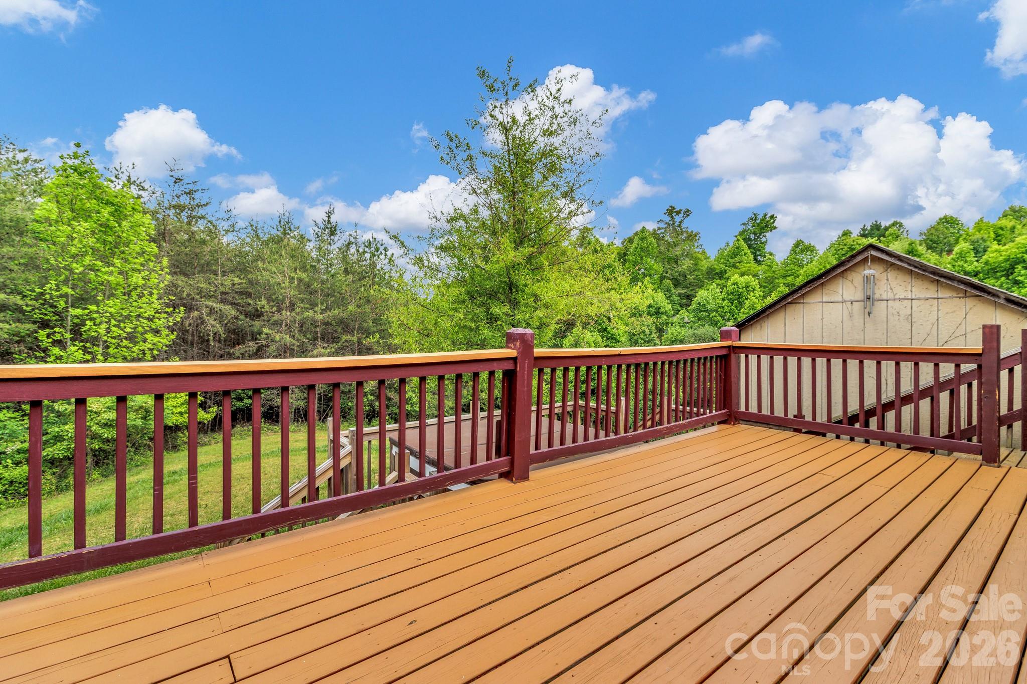 31 Trent Drive Leicester NC 28748