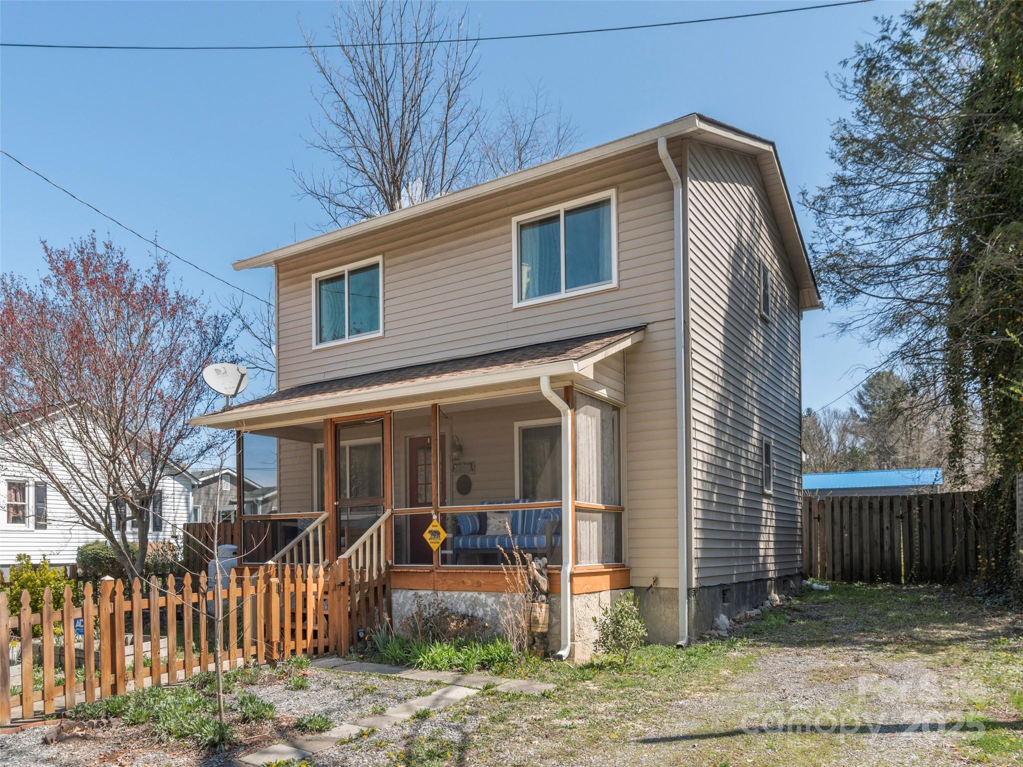 325 Richland Street Waynesville NC 28786