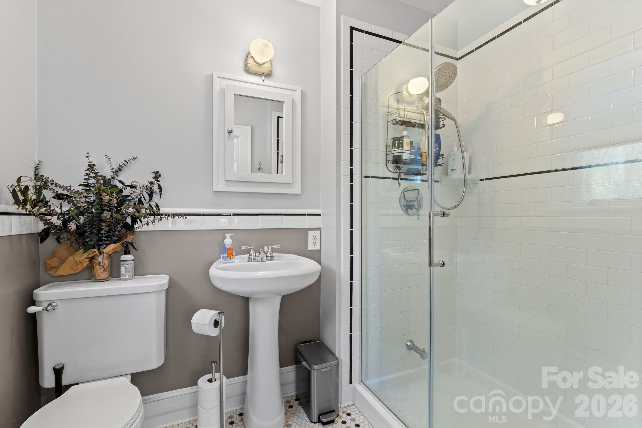 238 Forest Hill Drive Asheville NC 28803