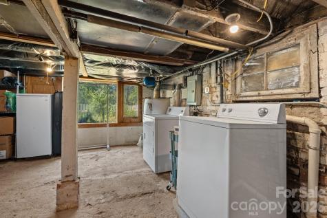 238 Forest Hill Drive Asheville NC 28803