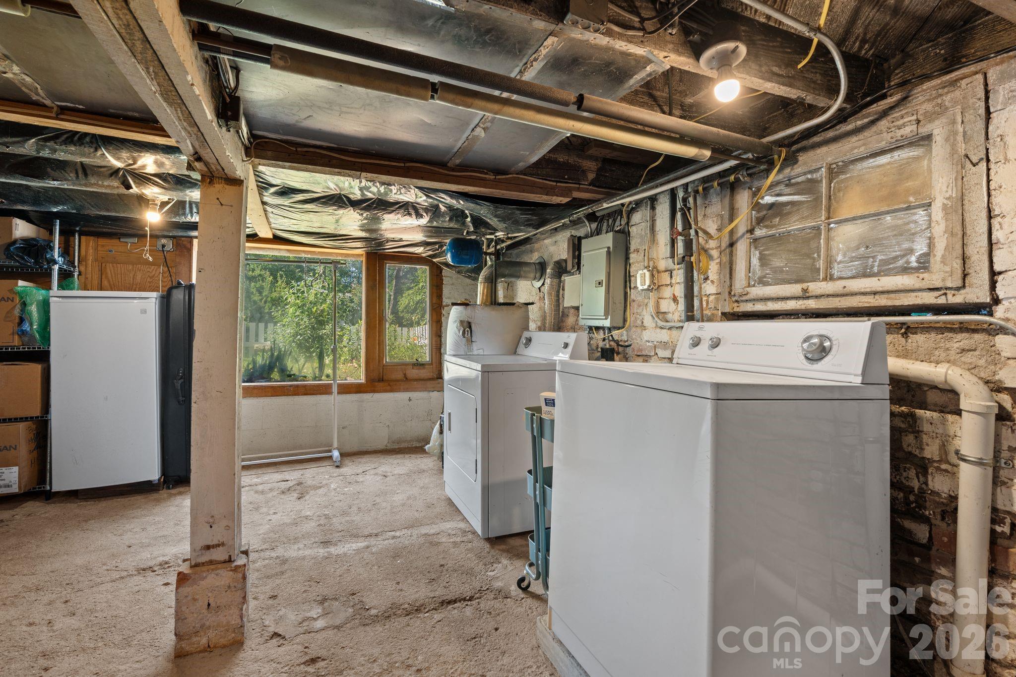 238 Forest Hill Drive Asheville NC 28803