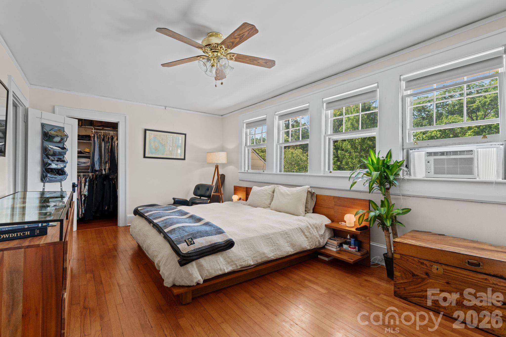 238 Forest Hill Drive Asheville NC 28803