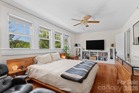 238 Forest Hill Drive Asheville NC 28803