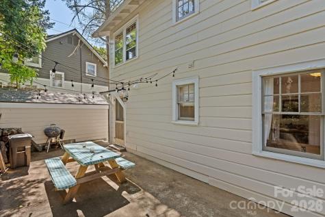 238 Forest Hill Drive Asheville NC 28803