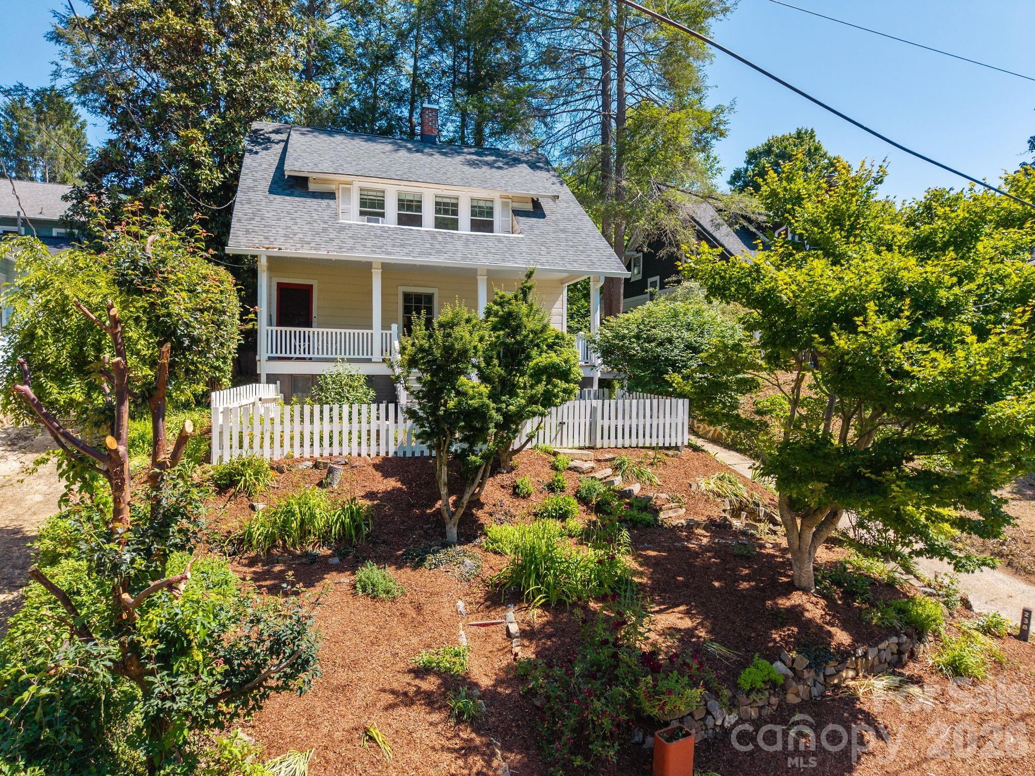 238 Forest Hill Drive Asheville NC 28803