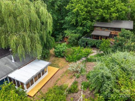 83 5th Avenue Asheville NC 28806