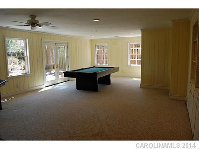 6961 Folger Drive Charlotte NC 28270