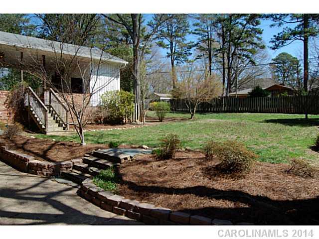 6961 Folger Drive Charlotte NC 28270