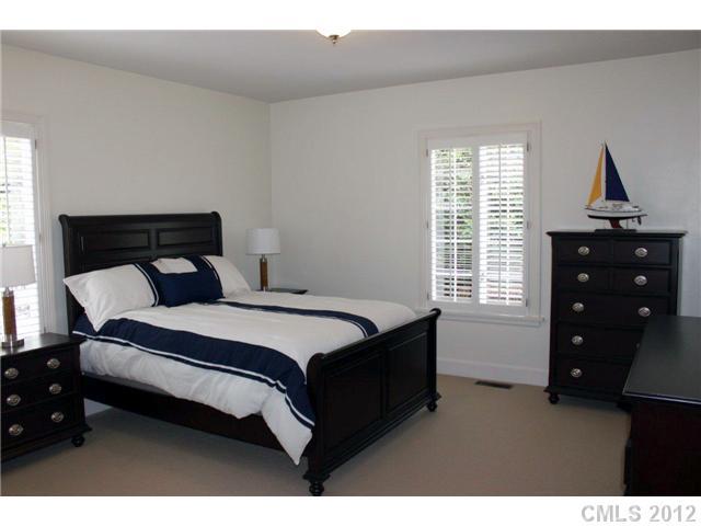 2301 Roswell Avenue Charlotte NC 28207