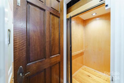 229 Joseph Kershaw Road Eastover SC 29044