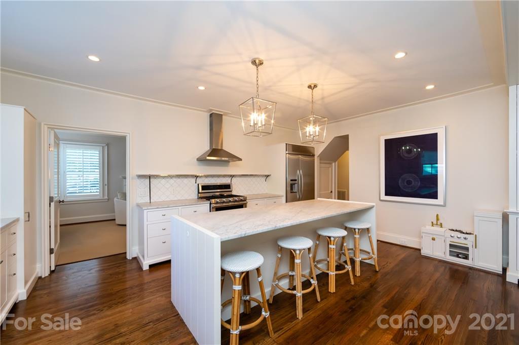 225 Tranquil Avenue Charlotte NC 28209