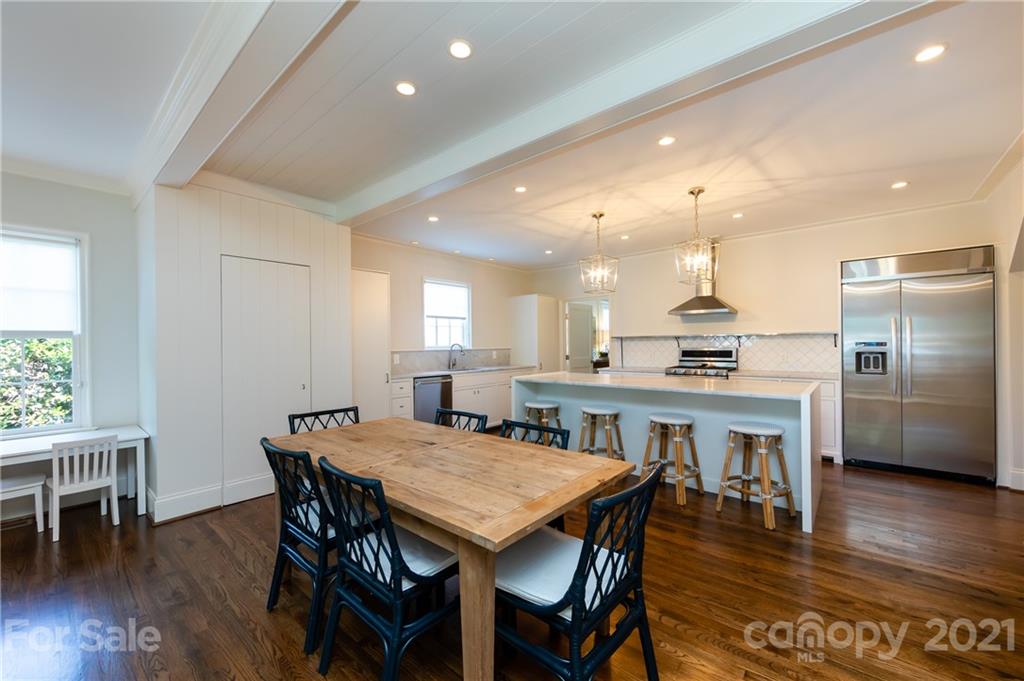 225 Tranquil Avenue Charlotte NC 28209