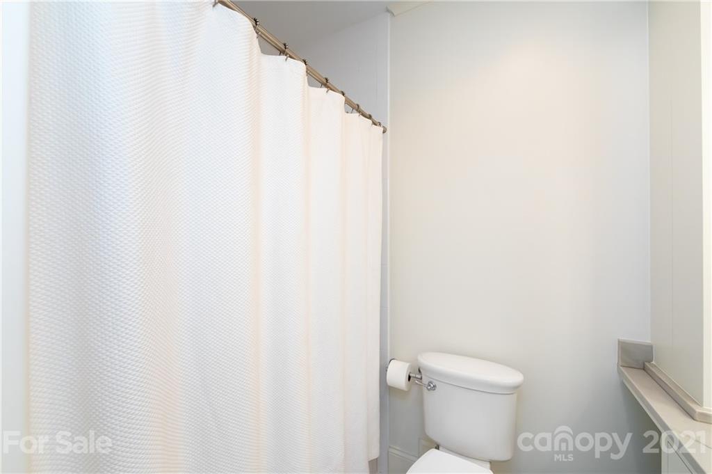 225 Tranquil Avenue Charlotte NC 28209