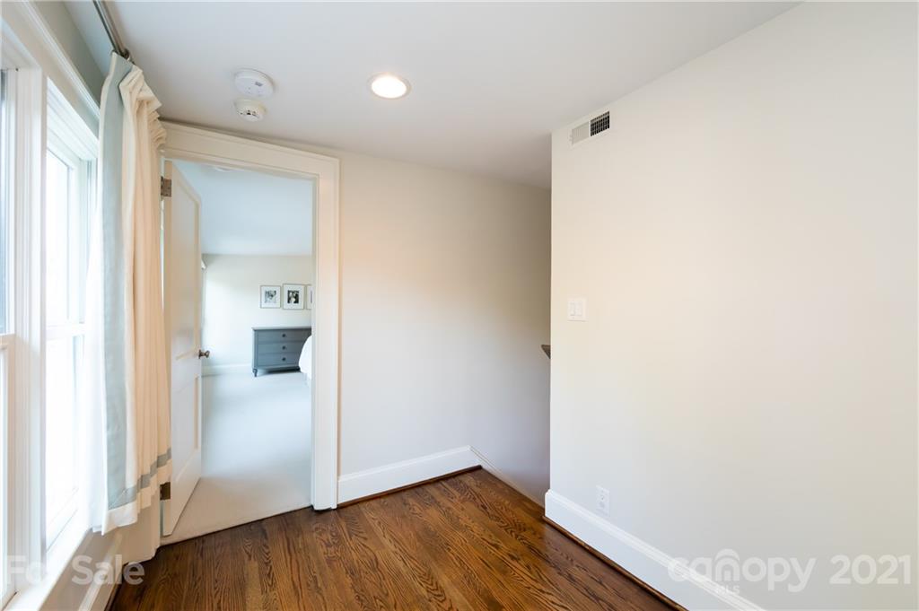 225 Tranquil Avenue Charlotte NC 28209