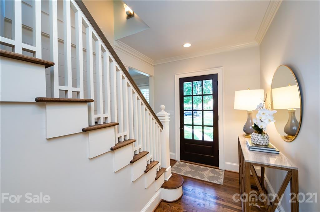 225 Tranquil Avenue Charlotte NC 28209