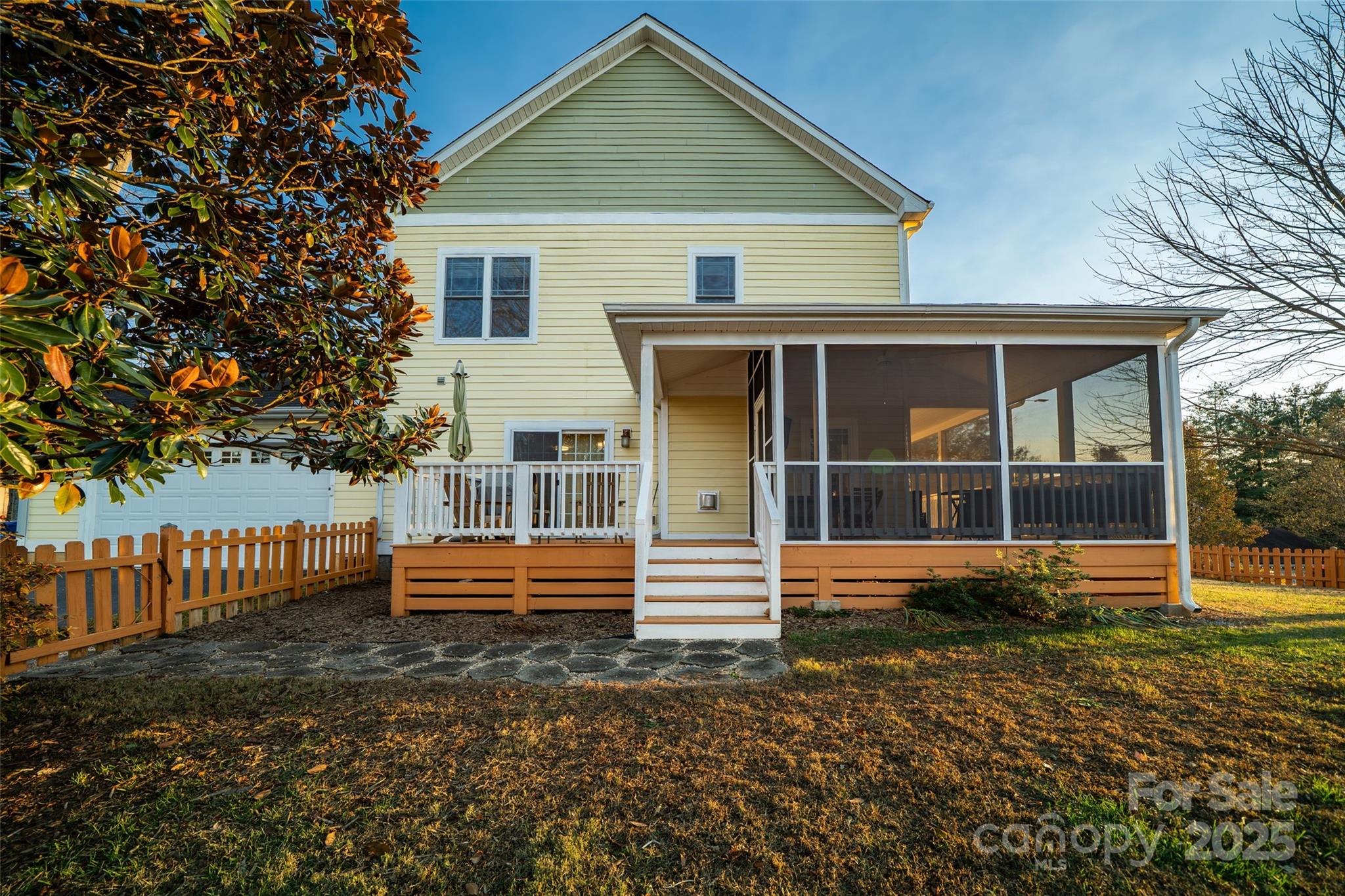 11 Forest Park Lane Asheville NC 28803