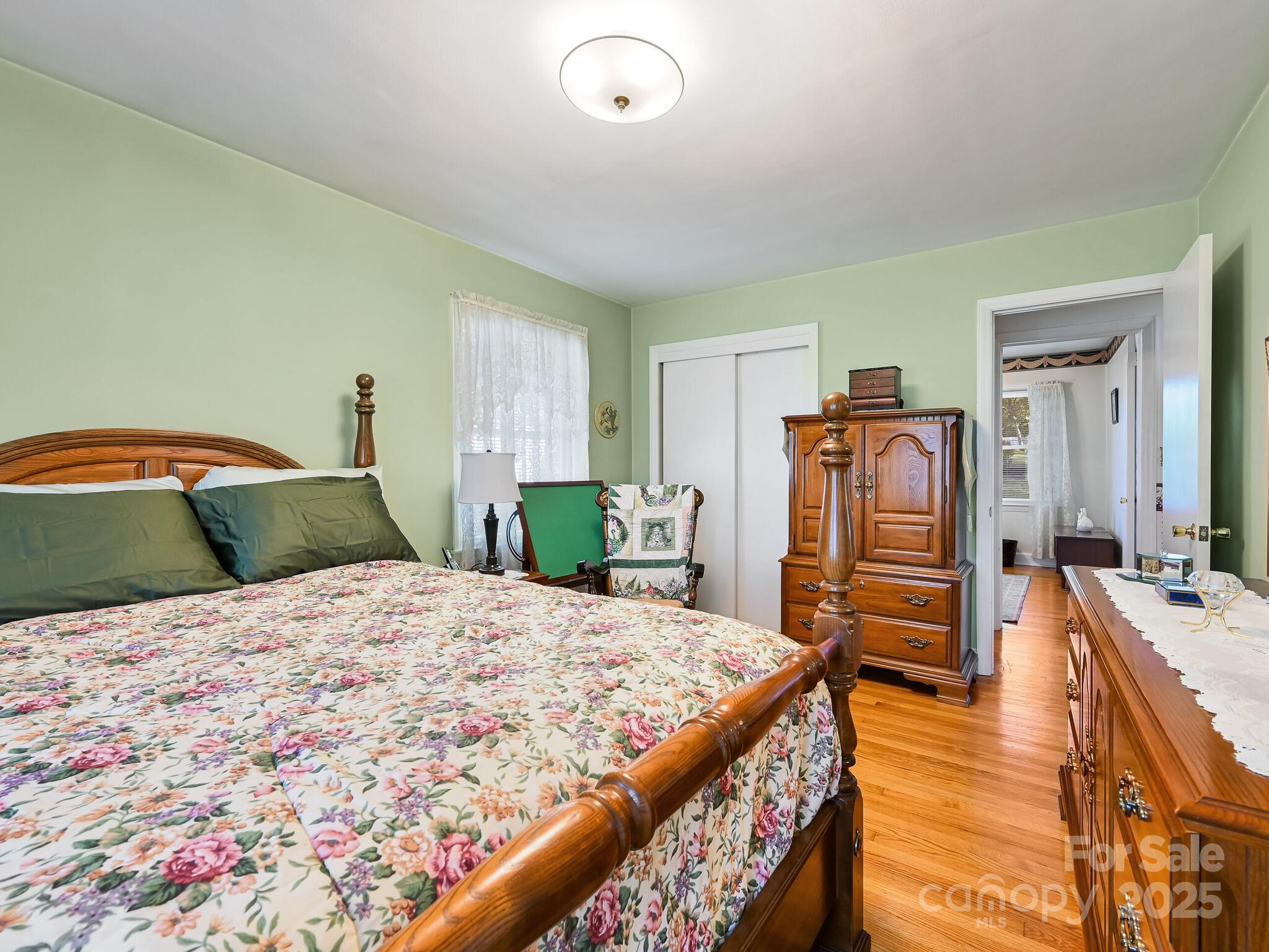 100 Onteora Boulevard Asheville NC 28803