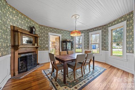 615 Rose Hill Road Asheville NC 28803