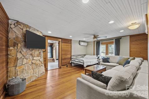 615 Rose Hill Road Asheville NC 28803