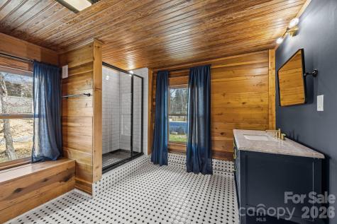 615 Rose Hill Road Asheville NC 28803