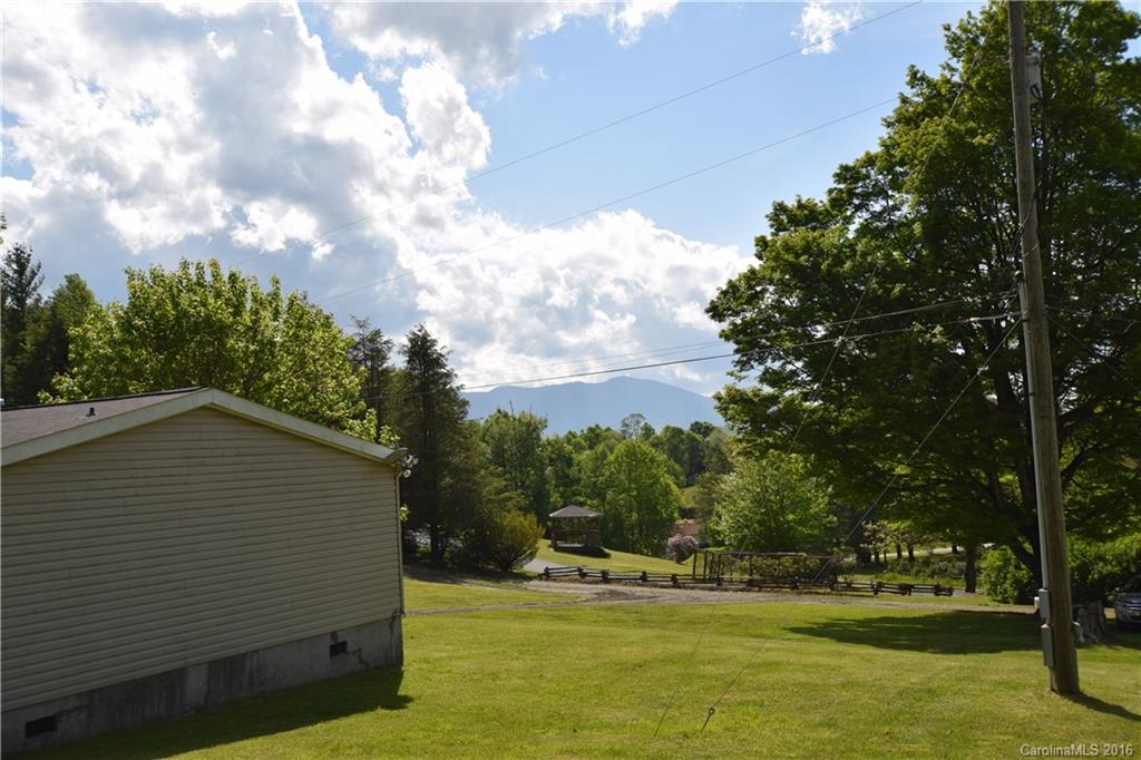 73 Wilson Lane Spruce Pine NC 28777