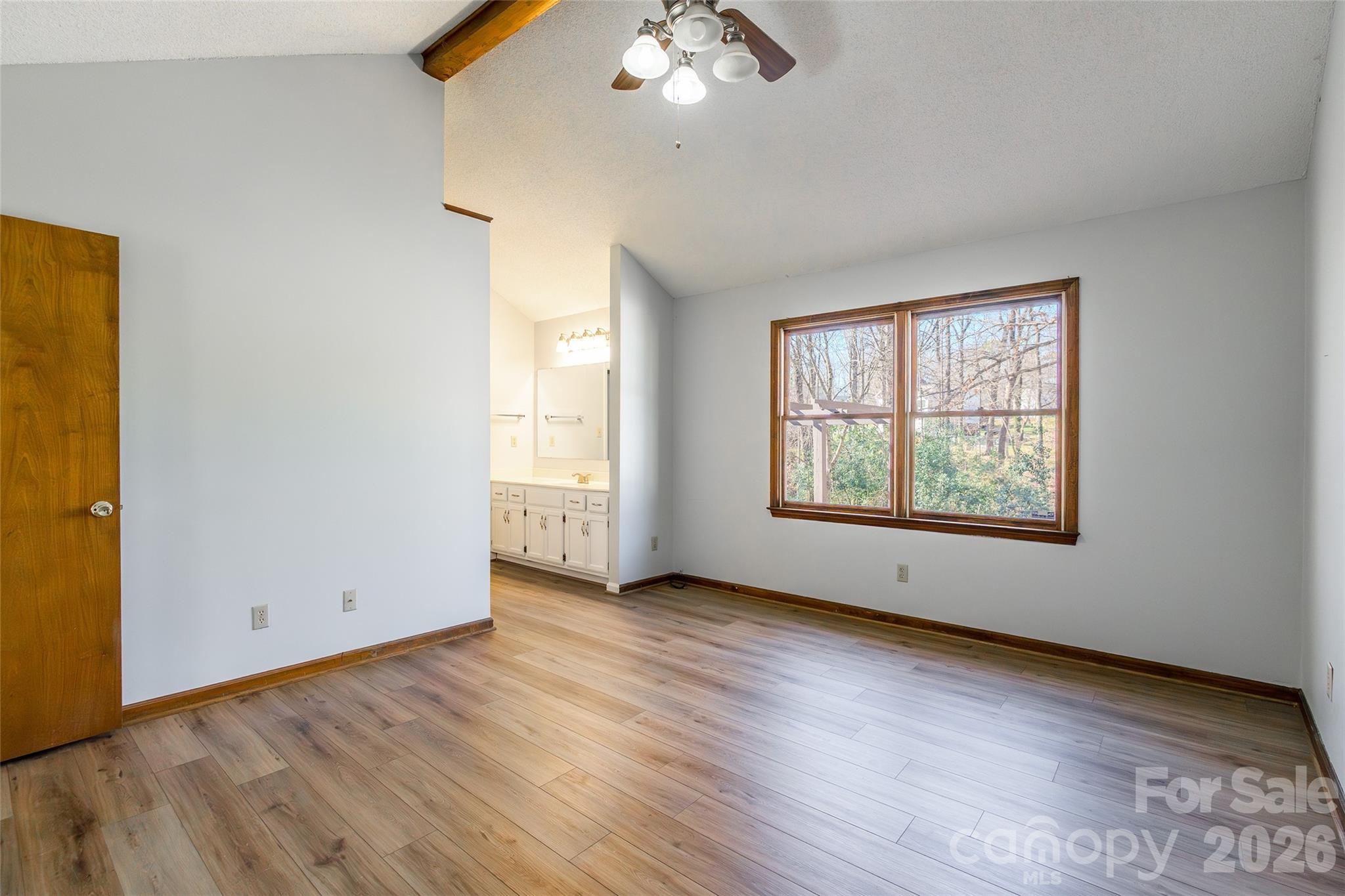 7225 Mcteal Place Charlotte NC 28262