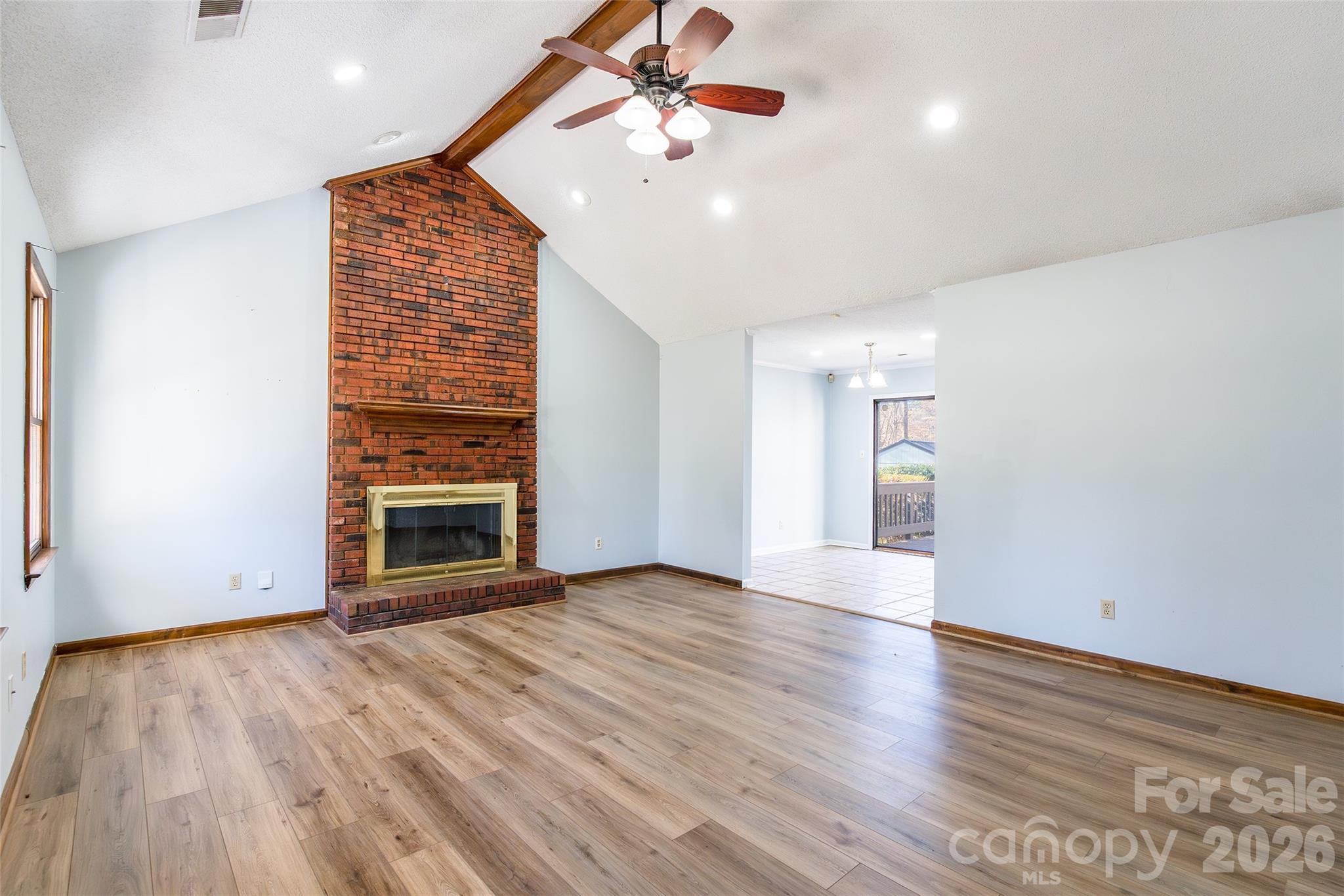 7225 Mcteal Place Charlotte NC 28262