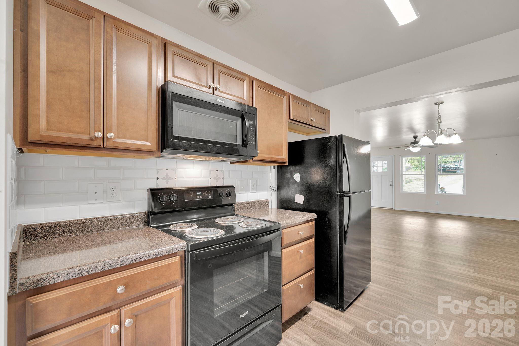 372 E Mills Avenue Mooresville NC 28115