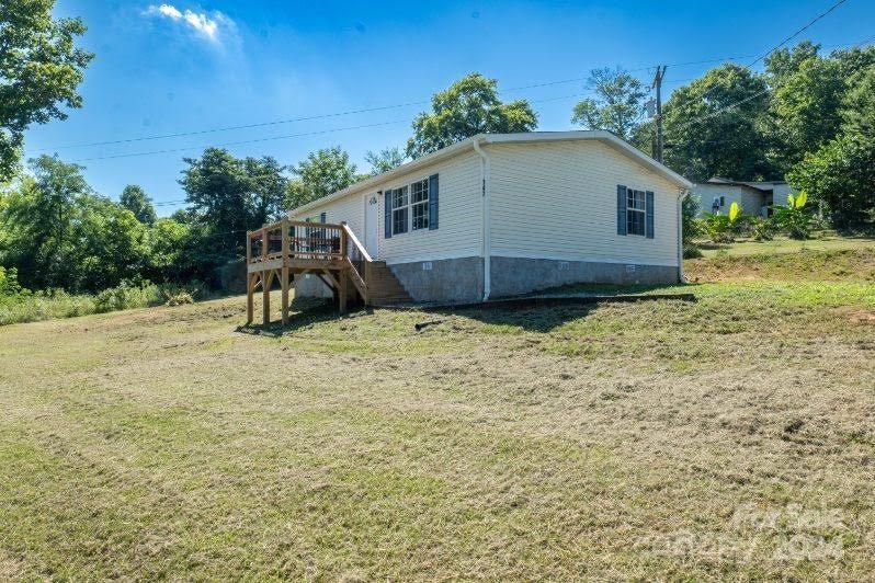 147 Owl Hollow Road Marion NC 28752