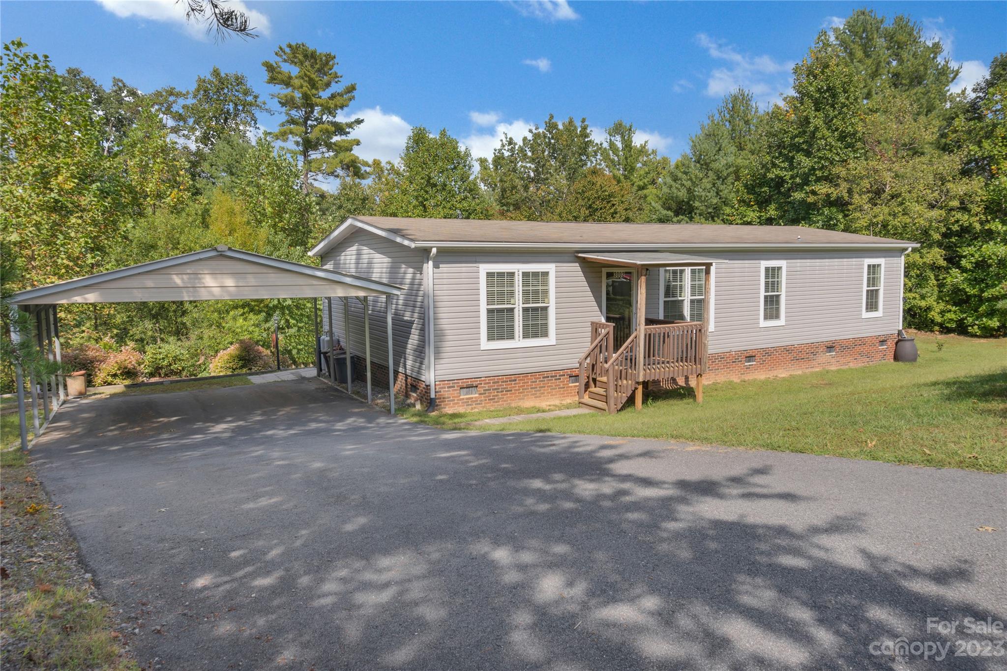 3002 Dalton Drive Morganton NC 28655