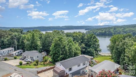 132 Eagle Drive New London NC 28127