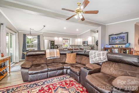 132 Eagle Drive New London NC 28127