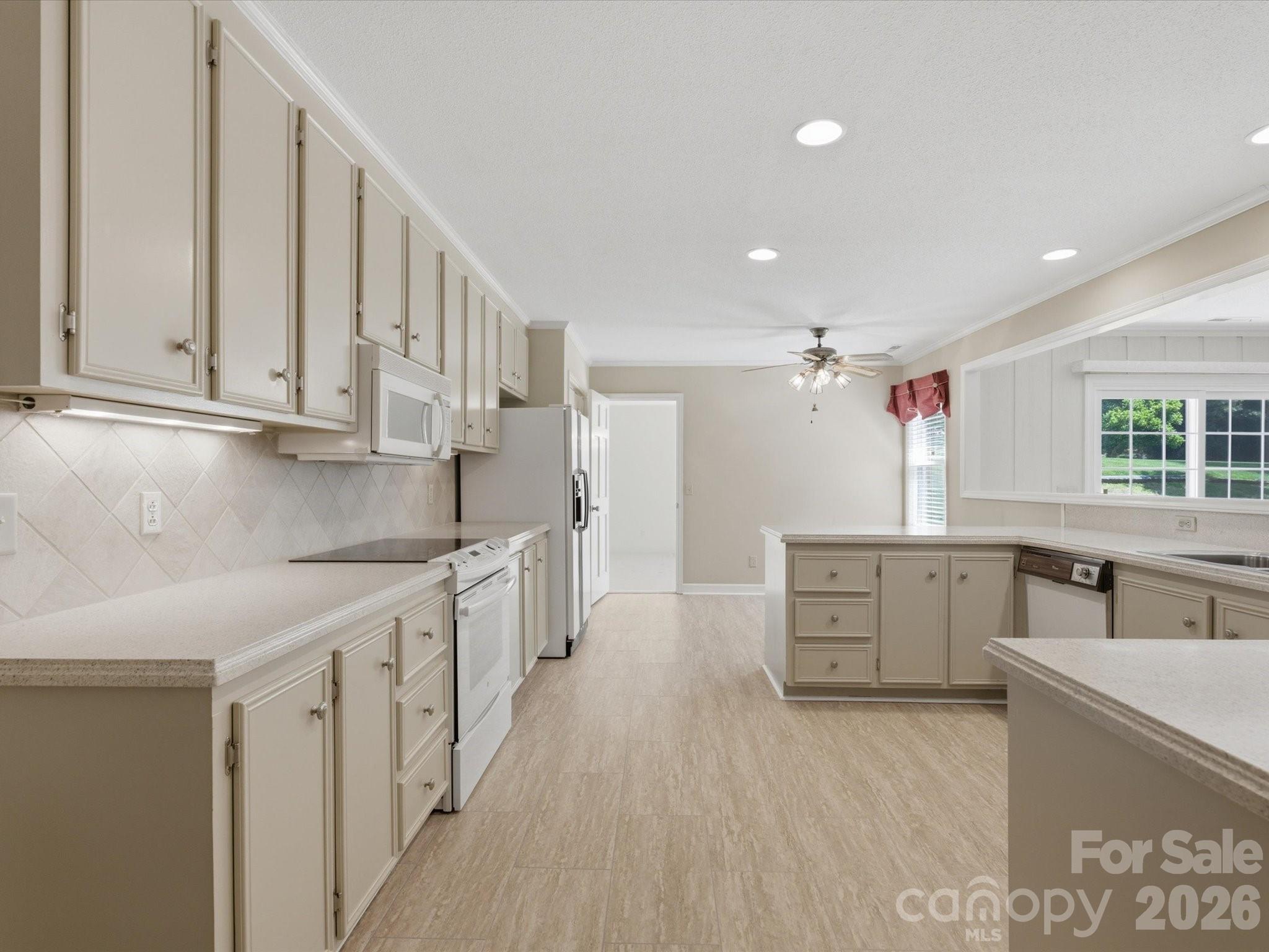 1020 Longreen Drive Kernersville NC 27284