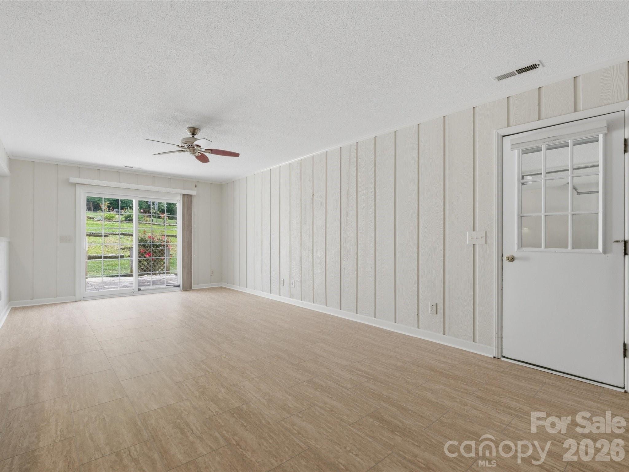 1020 Longreen Drive Kernersville NC 27284