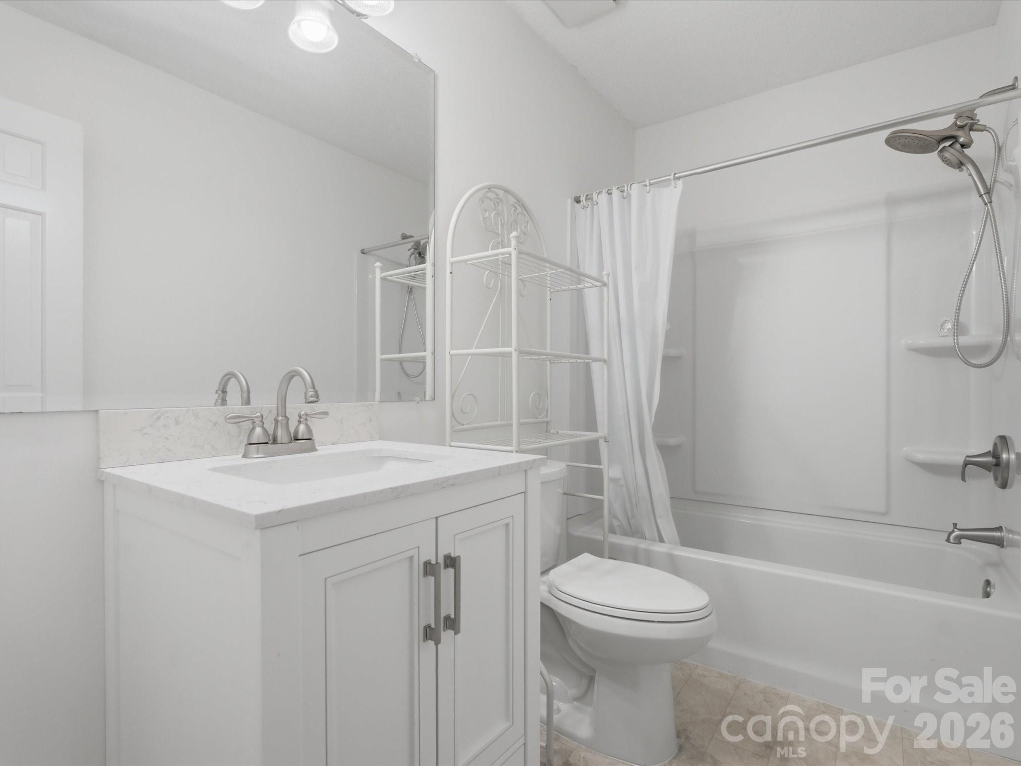 1020 Longreen Drive Kernersville NC 27284