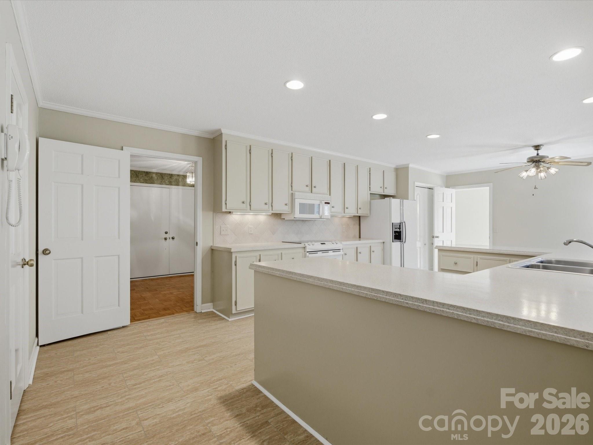 1020 Longreen Drive Kernersville NC 27284