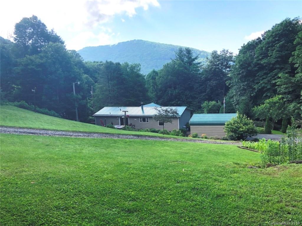 518 Jl Lane Newland NC 28657