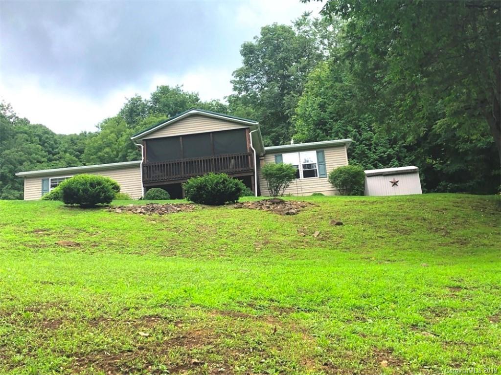 518 Jl Lane Newland NC 28657