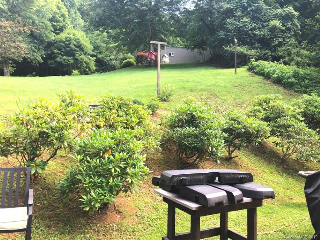 518 Jl Lane Newland NC 28657