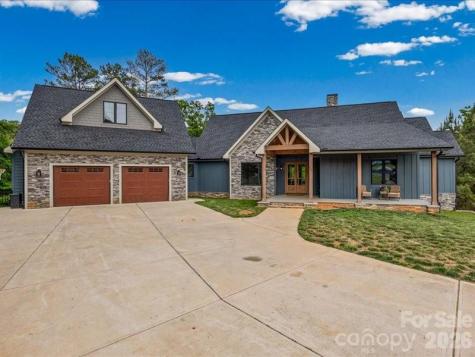 521 Rosebush Lane Clover SC 29710