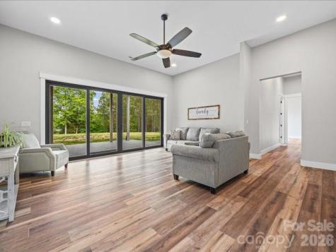 521 Rosebush Lane Clover SC 29710