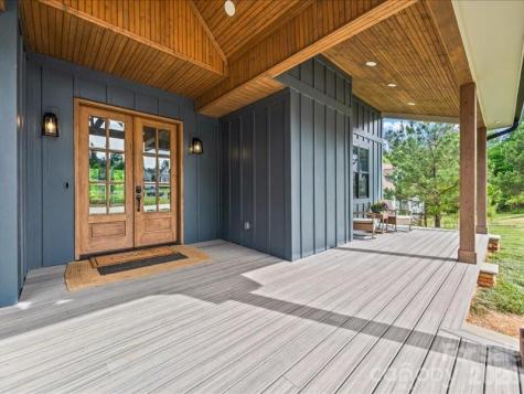 521 Rosebush Lane Clover SC 29710