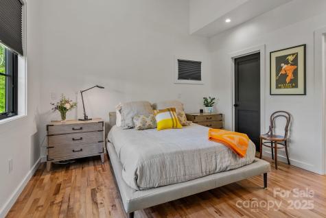 52 Malvern Walk Asheville NC 28806