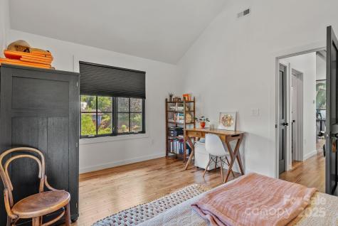 52 Malvern Walk Asheville NC 28806